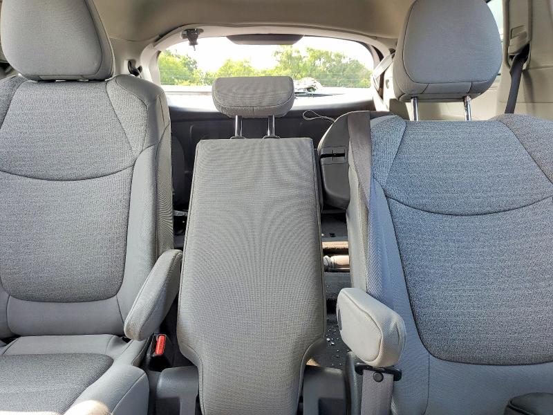2022 Toyota Sienna მანქანა იყიდება აუქციონზე, vin: 5TDKRKEC8NS102440, აუქციონის ნომერი: 64773696