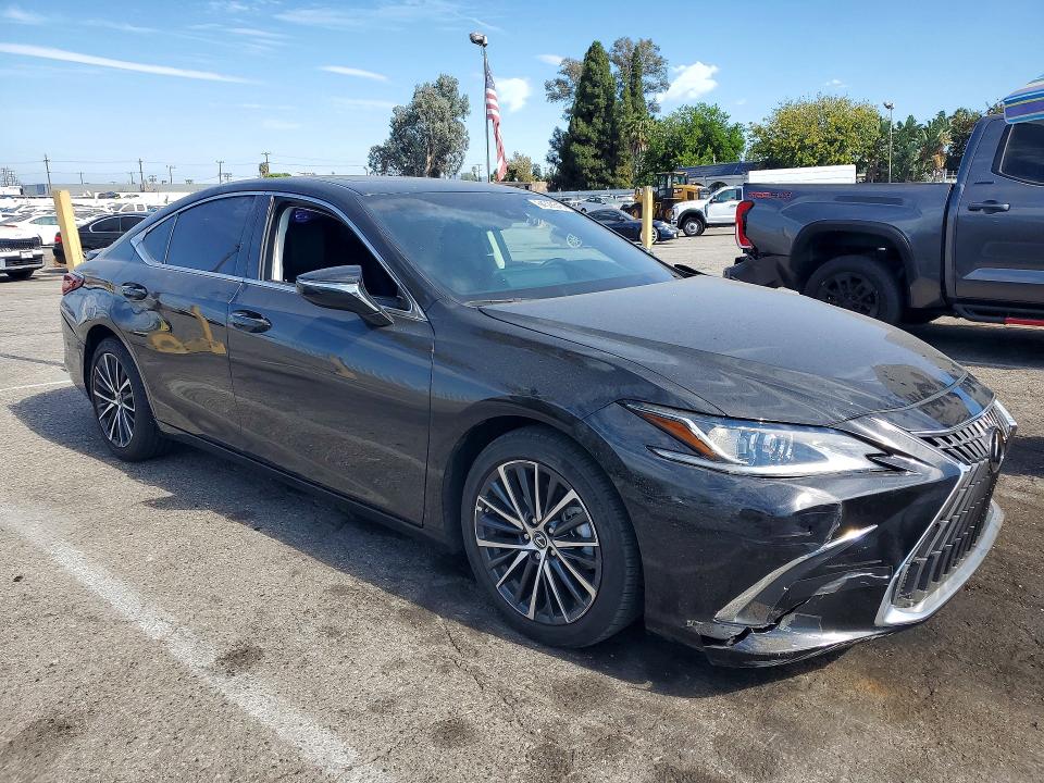 64328546 :رقم المزاد ، 58ADA1C18RU054309 vin ، 2024 Lexus Es 300h مزاد بيع