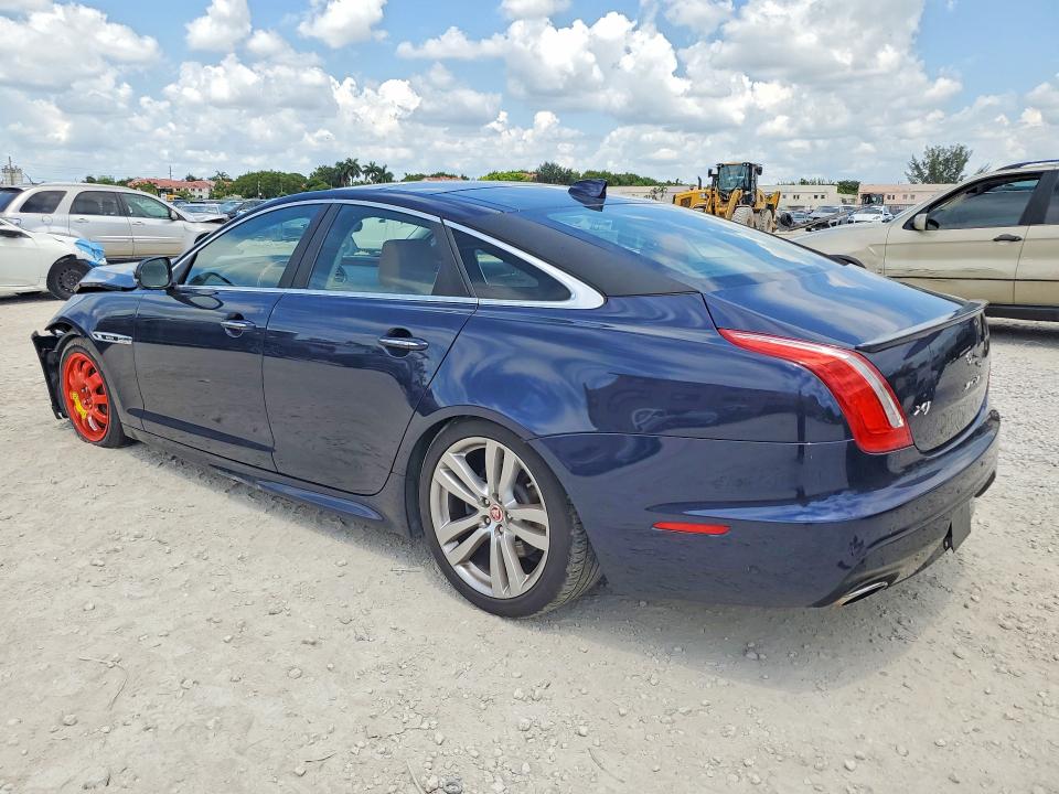 64558386 :رقم المزاد ، SAJWA1C7XK8W19636 vin ، 2019 Jaguar Xj مزاد بيع