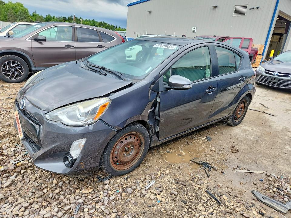 Продажа на аукционе авто 2015 Toyota Prius C, vin: JTDKDTB3XF1095062, номер лота: 66108056
