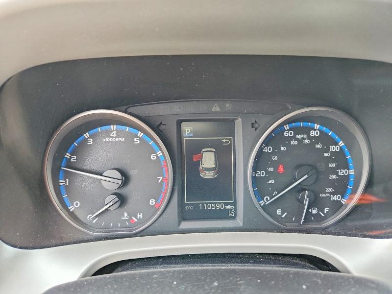 Продажа на аукционе авто 2018 Toyota Rav4, vin: 2T3WFREV8JW411242, номер лота: 65347566