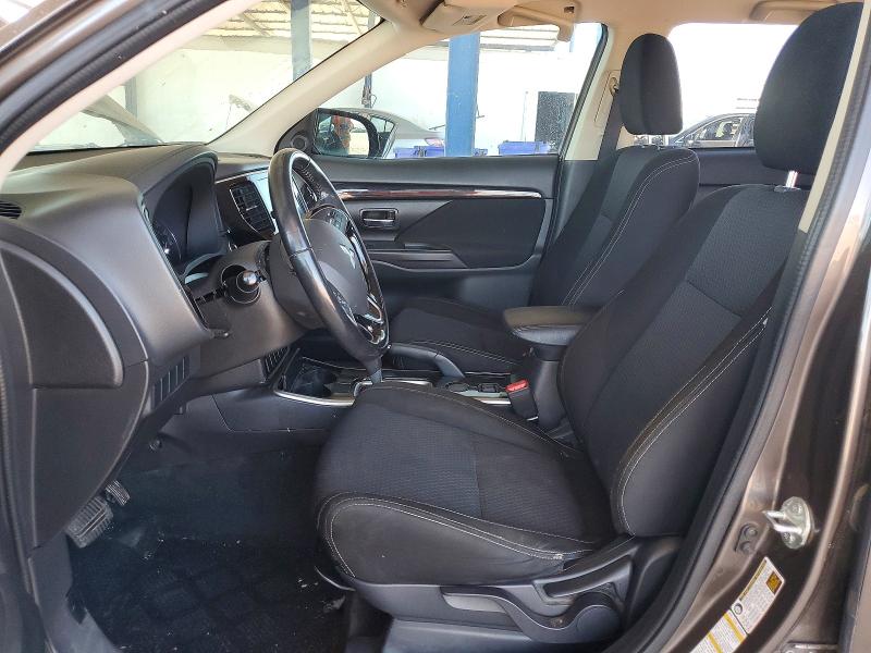 2017 Mitsubishi Outlander მანქანა იყიდება აუქციონზე, vin: JA4AD3A39HZ039464, აუქციონის ნომერი: 64481326
