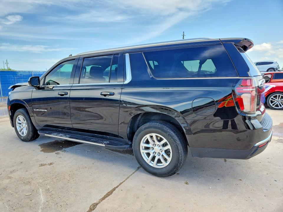 Продажа на аукционе авто 2022 Chevrolet Suburban, vin: 1GNSCCKD5NR120663, номер лота: 64420406