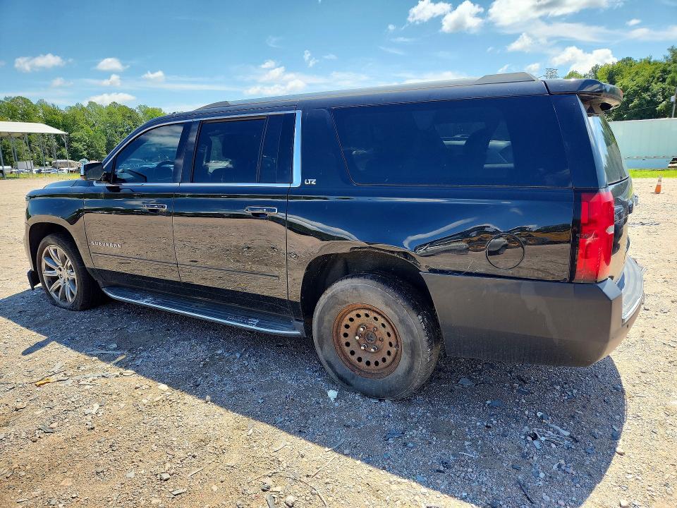 2015 Chevrolet Suburban მანქანა იყიდება აუქციონზე, vin: 1GNSKKKC1FR166156, აუქციონის ნომერი: 65532466