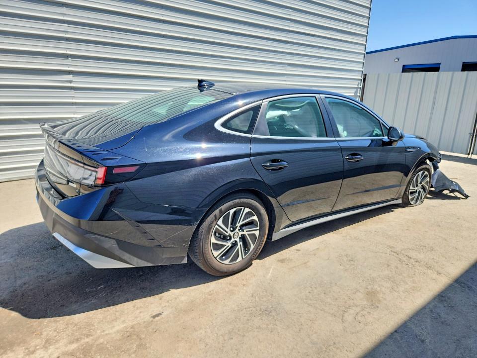 64132656 :رقم المزاد ، KMHL24JJ1TA144639 vin ، 2026 Hyundai Sonata Hybrid مزاد بيع