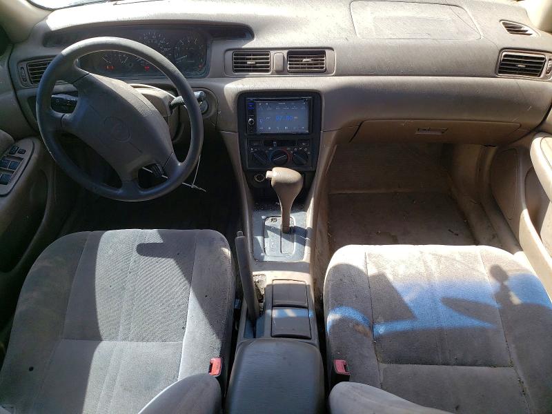 63604266 :رقم المزاد ، JT2BF28K5W0112481 vin ، 1998 Toyota Camry مزاد بيع