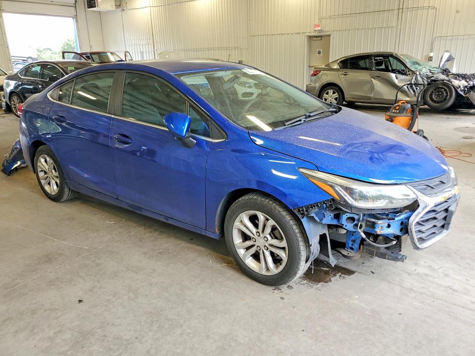 Продажа на аукционе авто 2019 Chevrolet Cruze, vin: 1G1BE5SM0K7137627, номер лота: 66085526