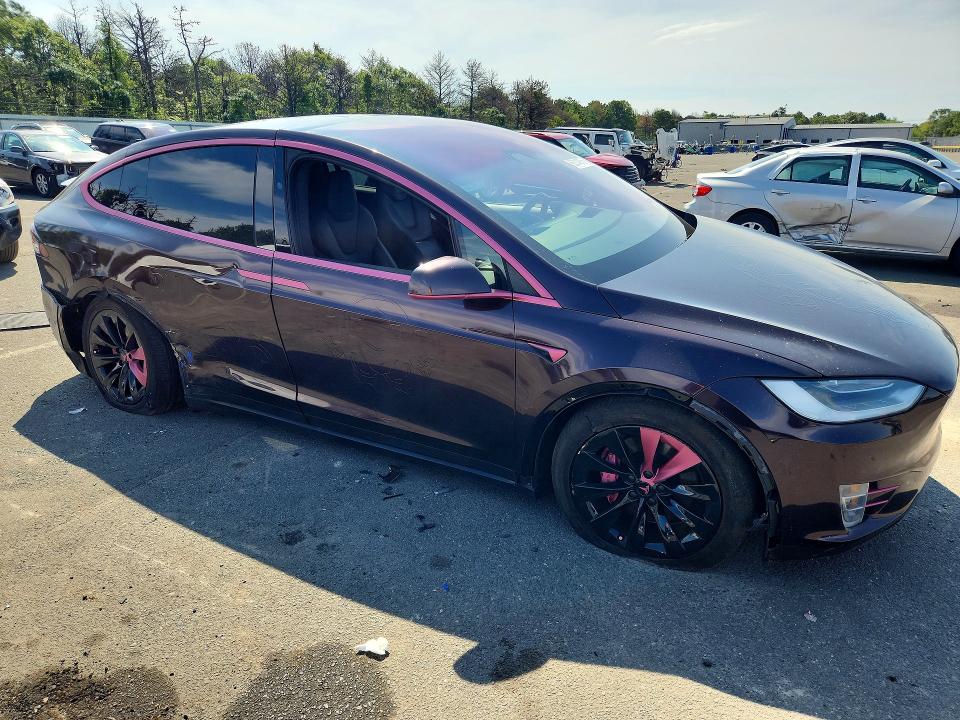 66314376 :رقم المزاد ، 5YJXCDE25KF187778 vin ، 2019 Tesla Model X مزاد بيع