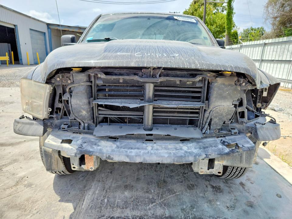 65300896 :رقم المزاد ، 1C6RR7TTXKS713398 vin ، 2019 Ram 1500 Classic مزاد بيع