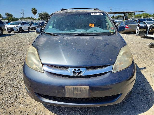 Продажа на аукционе авто 2010 Toyota Sienna, vin: 5TDYK4CC0AS302249, номер лота: 63556506
