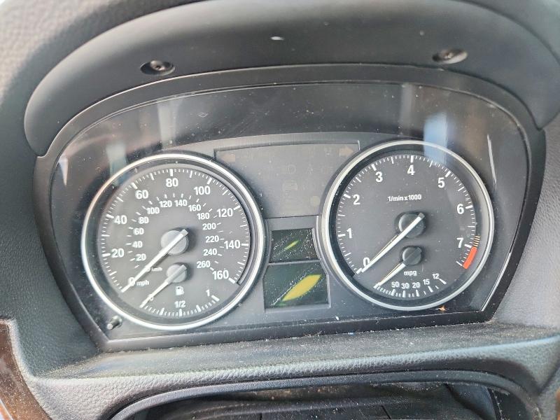 2011 Bmw 328 მანქანა იყიდება აუქციონზე, vin: WBAPH5G50BNM81778, აუქციონის ნომერი: 65729266