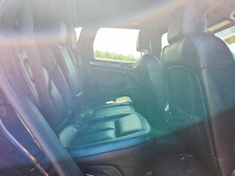 Aukcja sprzedaży 2018 Porsche Cayenne, vin: WP1AA2A21JKA06701, numer aukcji: 63948216