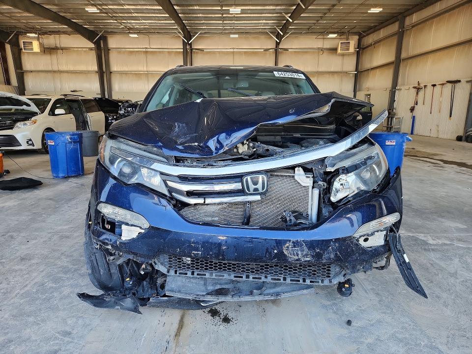 Продажа на аукционе авто 2016 Honda Pilot, vin: 5FNYF6H98GB018118, номер лота: 64253016