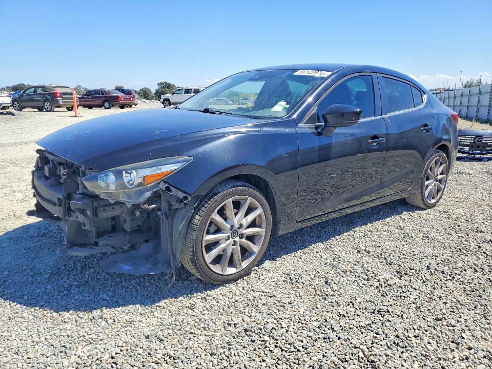 66122676 :رقم المزاد ، 3MZBN1V71HM110406 vin ، 2017 Mazda 3 مزاد بيع