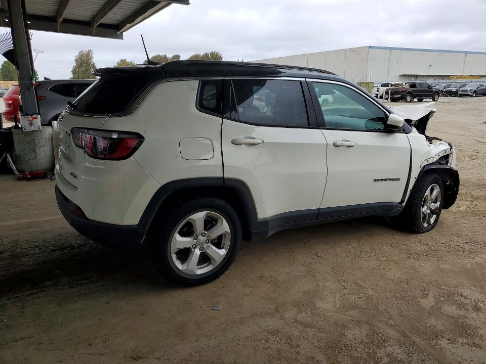 Продаж на аукціоні авто 2018 Jeep Compass, vin: 3C4NJDBB1JT440693, номер лоту: 65750416