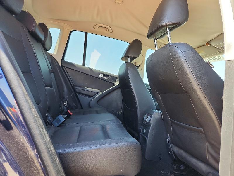 2016 Volkswagen Tiguan მანქანა იყიდება აუქციონზე, vin: WVGAV7AXXGW610078, აუქციონის ნომერი: 63884026