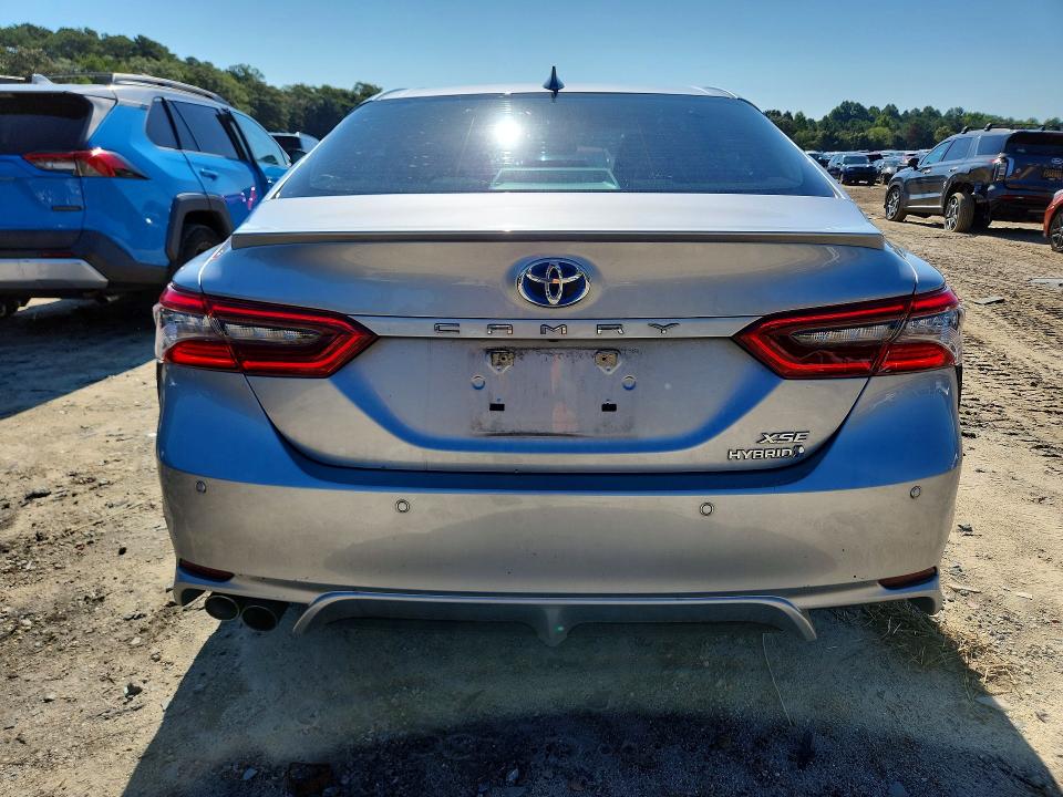 2022 Toyota Camry მანქანა იყიდება აუქციონზე, vin: 4T1K31AK6NU598144, აუქციონის ნომერი: 65209146