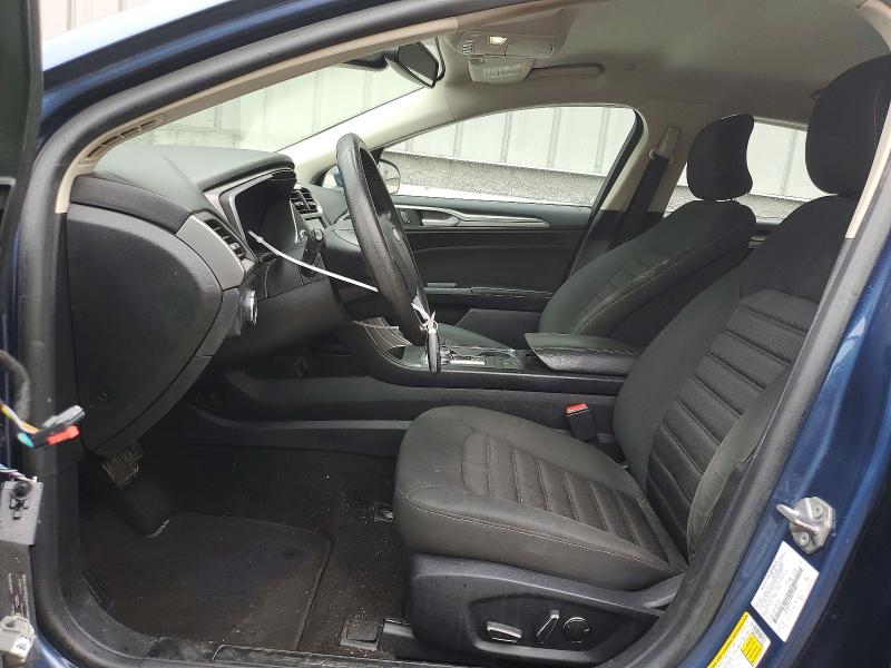 64773716 :رقم المزاد ، 3FA6P0LU7KR195981 vin ، 2019 Ford Fusion مزاد بيع