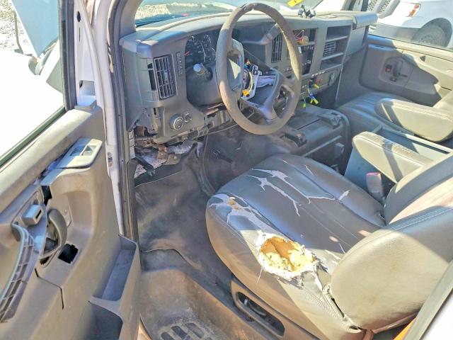 64255396 :رقم المزاد ، 1GCWGFCB7E1132289 vin ، 2014 Chevrolet Express G2500 مزاد بيع