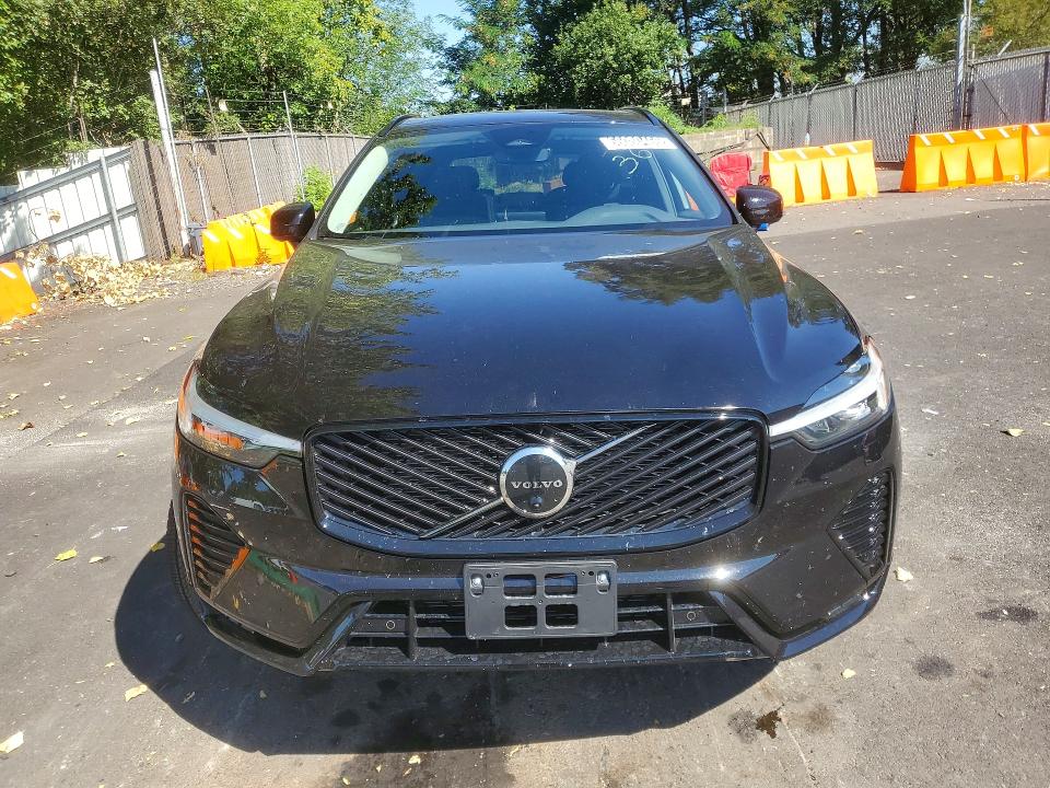Продаж на аукціоні авто 2026 Volvo Xc60, vin: YV4M12RC2T1499337, номер лоту: 66080466