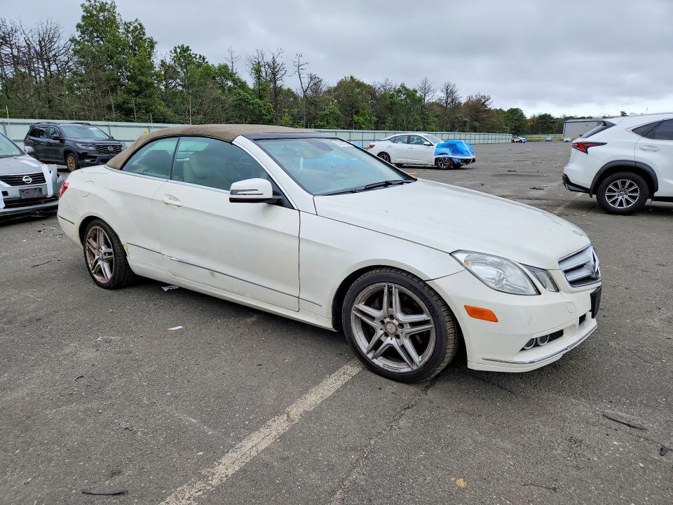 63383676 :رقم المزاد ، WDDKK5GF7BF076489 vin ، 2011 Mercedes-benz E مزاد بيع