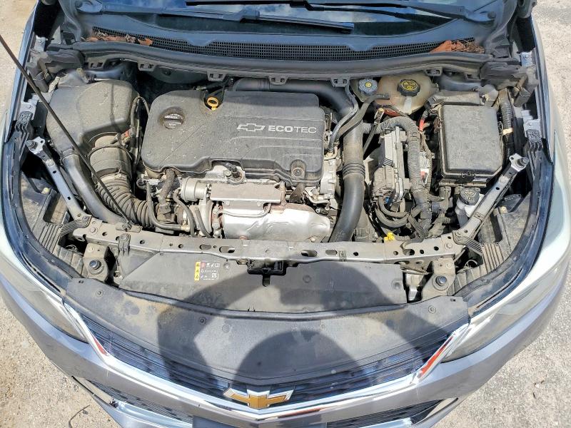 67405776 :رقم المزاد ، 1G1BE5SM7J7134870 vin ، 2018 Chevrolet Cruze مزاد بيع