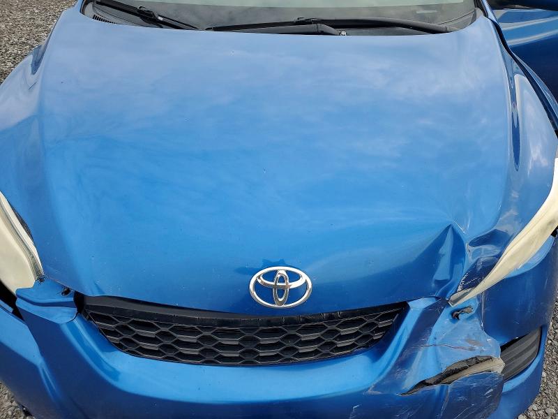 64440706 :رقم المزاد ، 2T1KE4EEXAC038901 vin ، 2010 Toyota Matrix مزاد بيع