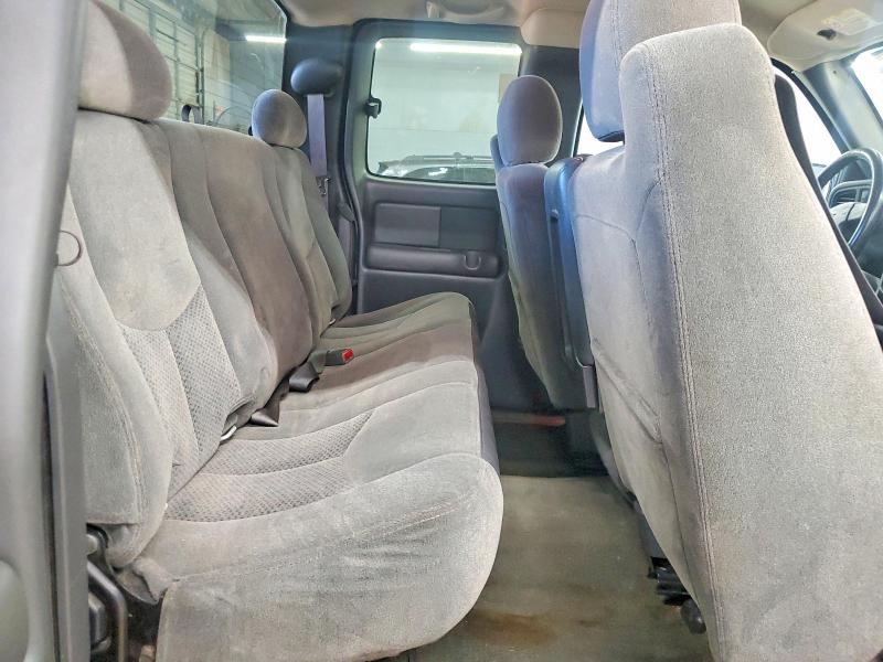65591556 :رقم المزاد ، 1GCHK29U95E181849 vin ، 2005 Chevrolet Silverado مزاد بيع