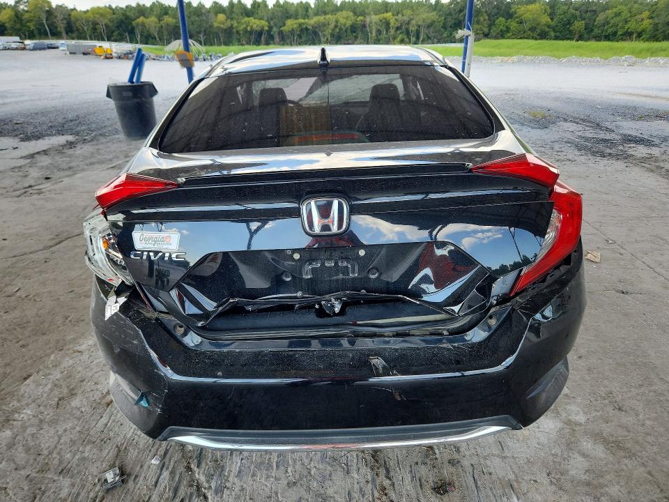 67558376 :رقم المزاد ، 19XFC1F78ME008582 vin ، 2021 Honda Civic مزاد بيع