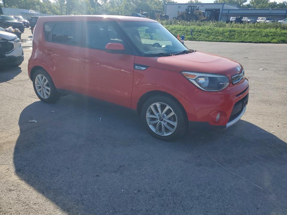 Продаж на аукціоні авто 2018 Kia Soul, vin: KNDJP3A56J7569715, номер лоту: 65271916