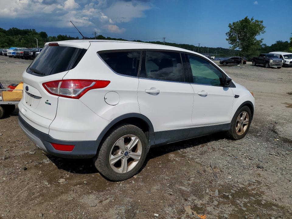 2013 Ford Escape მანქანა იყიდება აუქციონზე, vin: 1FMCU9GX8DUD94639, აუქციონის ნომერი: 64424956
