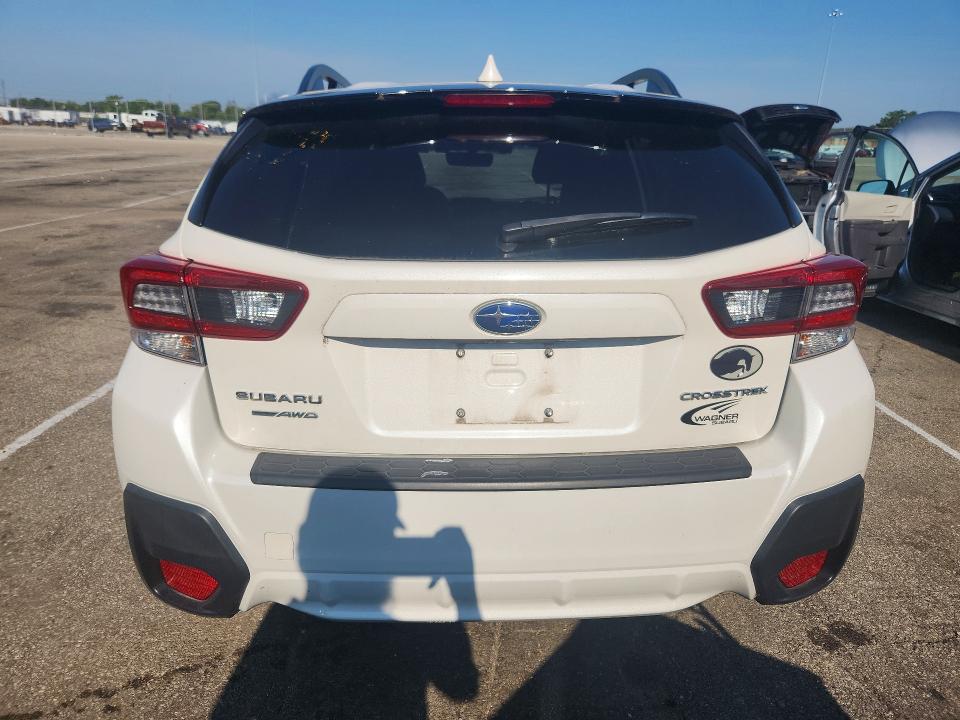 64026606 :رقم المزاد ، JF2GTAPC3M8217840 vin ، 2021 Subaru Crosstrek مزاد بيع