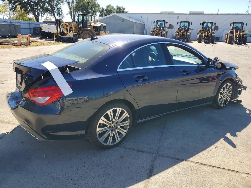 2018 Mercedes-benz Cla მანქანა იყიდება აუქციონზე, vin: WDDSJ4EB8JN527429, აუქციონის ნომერი: 63761006