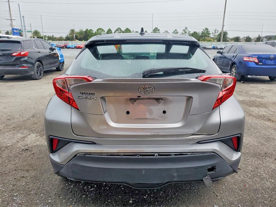 63338816 :رقم المزاد ، NMTKHMBX2KR074019 vin ، 2019 Toyota C-hr مزاد بيع
