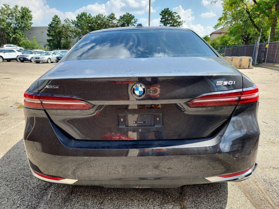 64035956 :رقم المزاد ، WBA53FJ04SCT87763 vin ، 2025 Bmw 530 مزاد بيع