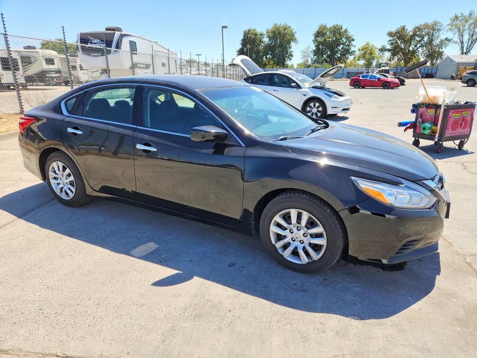 Продажа на аукционе авто 2016 Nissan Altima, vin: 1N4AL3AP1GN365010, номер лота: 65843706