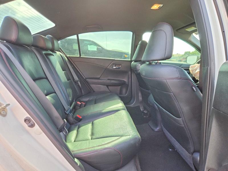 Продажа на аукционе авто 2017 Honda Accord, vin: 1HGCR2F11HA169319, номер лота: 63777726