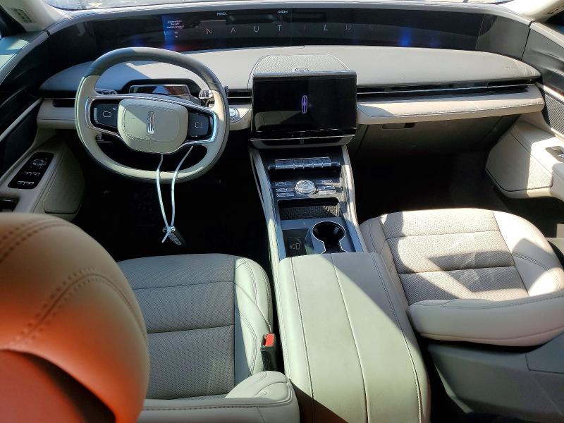 66434566 :رقم المزاد ، 5LMPJ8JA9SJ957069 vin ، 2025 Lincoln Nautilus مزاد بيع