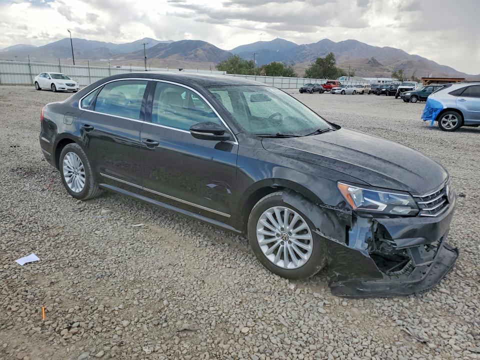 66738306 :رقم المزاد ، 1VWBS7A38GC064331 vin ، 2016 Volkswagen Passat مزاد بيع