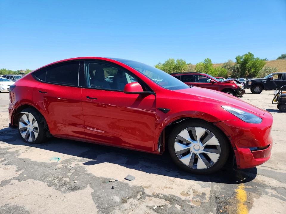 65704026 :رقم المزاد ، 7SAYGDEE3PA064670 vin ، 2023 Tesla Model Y مزاد بيع