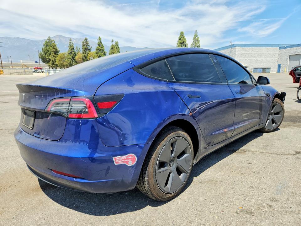 Auction sale of the 2023 Tesla Model 3, vin: 5YJ3E1EA3PF432261, lot number: 65903436