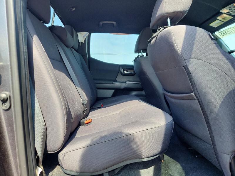 64772896 :رقم المزاد ، 3TMDZ5BN5JM049710 vin ، 2018 Toyota Tacoma مزاد بيع