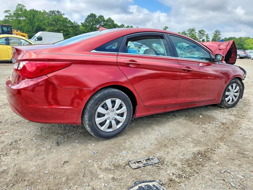 63024076 :رقم المزاد ، 5NPEB4AC2DH532584 vin ، 2013 Hyundai Sonata مزاد بيع