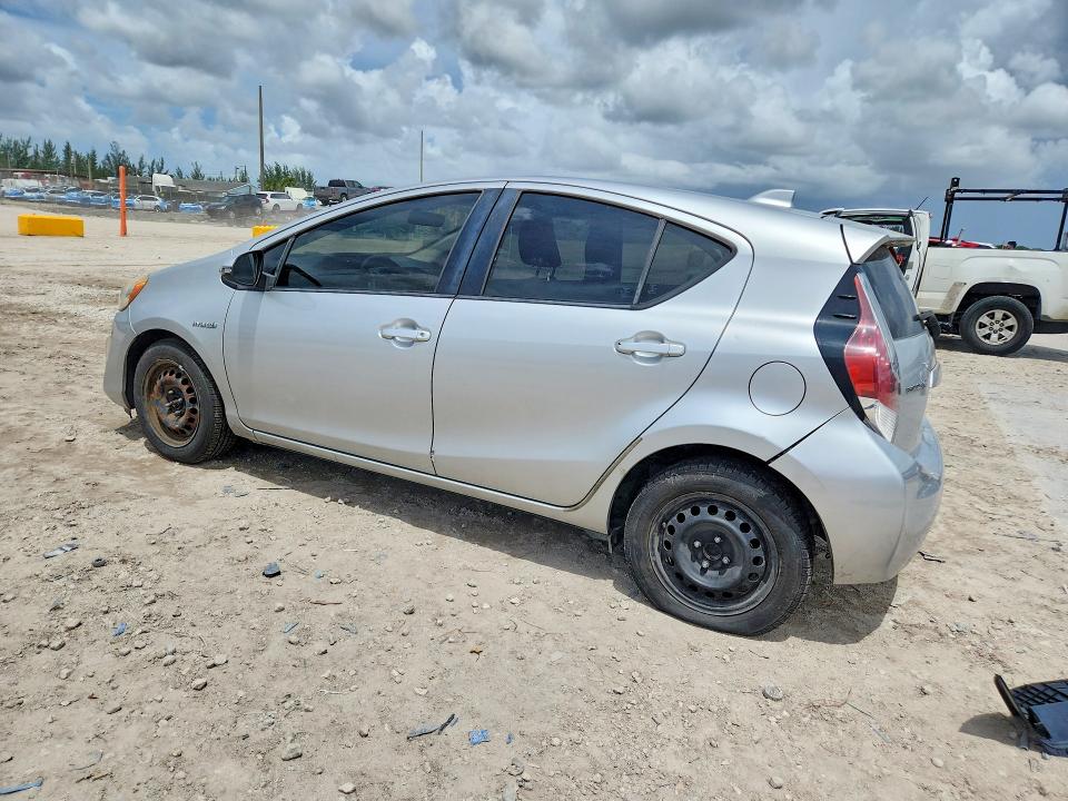 Продажа на аукционе авто 2016 Toyota Prius C, vin: JTDKDTB39G1119823, номер лота: 64239476