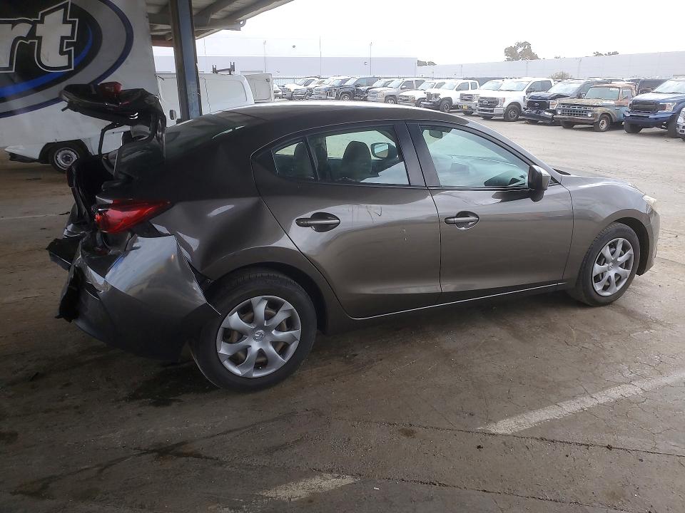 67026546 :رقم المزاد ، JM1BM1U76E1200697 vin ، 2014 Mazda 3 مزاد بيع