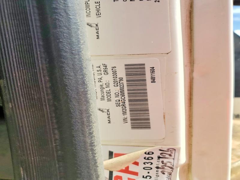 62927896 :رقم المزاد ، 1M2GR4GC6MM023790 vin ، 2021 Mack Granite مزاد بيع