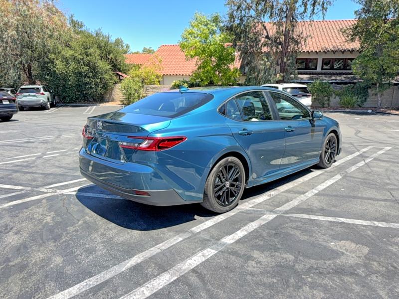 Продажа на аукционе авто 2026 Toyota Camry, vin: 4T1DAACK1TU215462, номер лота: 63787876