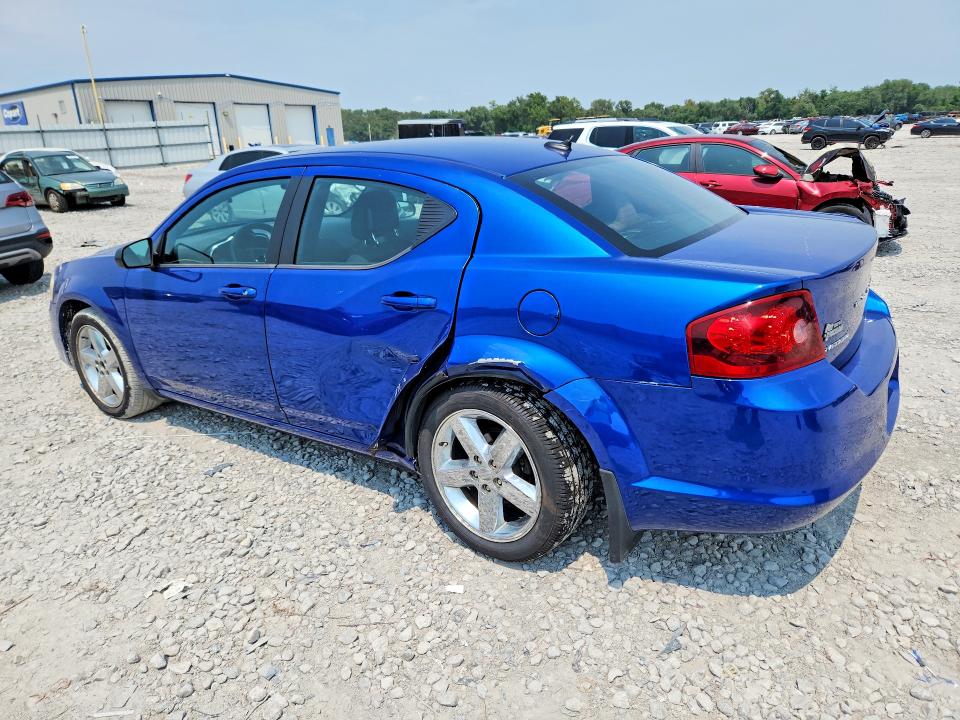 64094116 :رقم المزاد ، 1C3CDZAB2DN688389 vin ، 2013 Dodge Avenger مزاد بيع