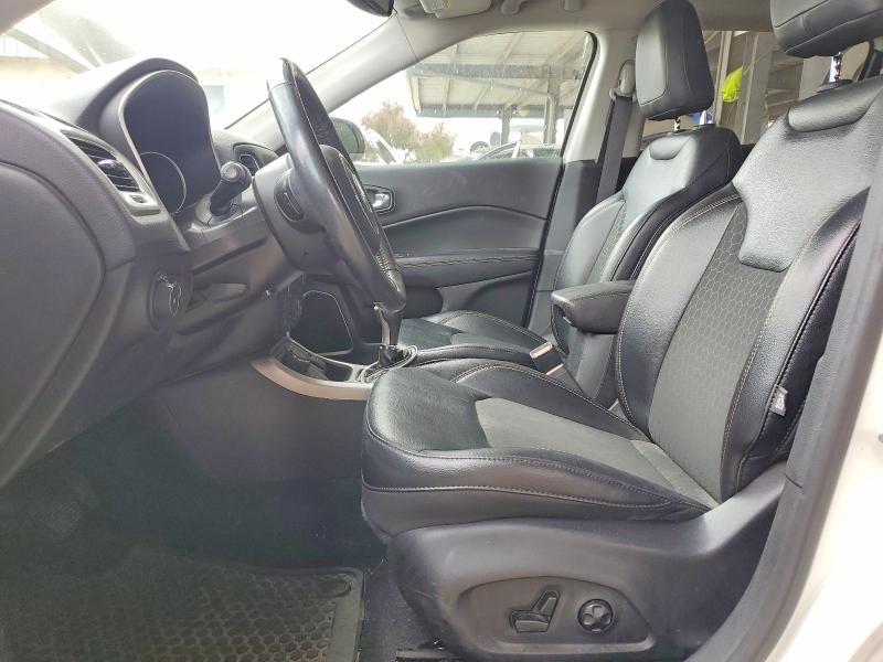 Продаж на аукціоні авто 2018 Jeep Compass, vin: 3C4NJDBB1JT440693, номер лоту: 65750416