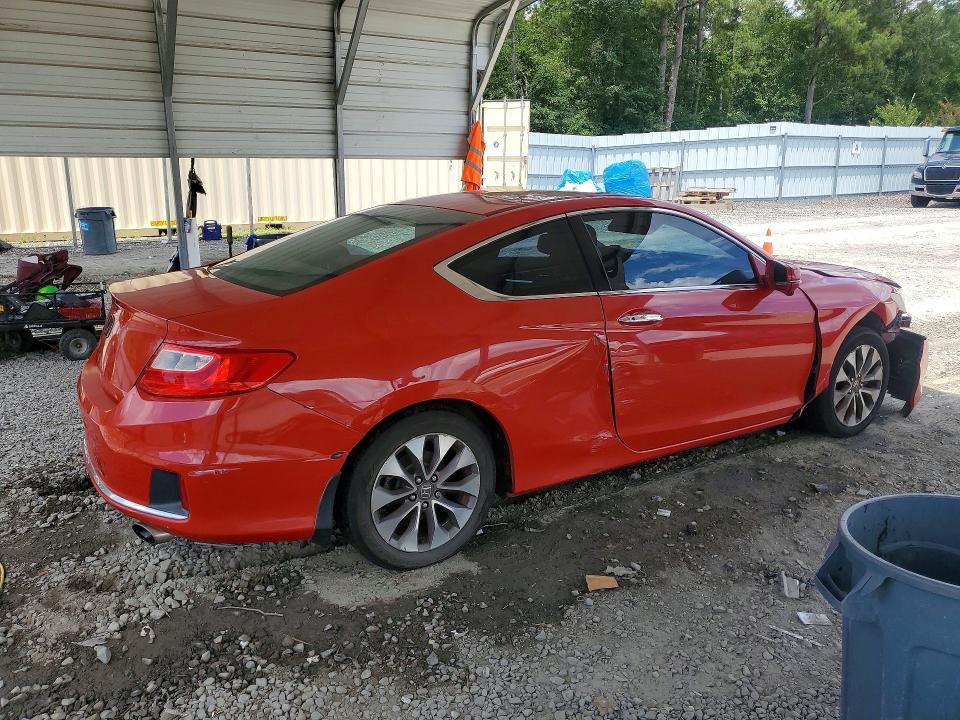 2015 Honda Accord მანქანა იყიდება აუქციონზე, vin: 1HGCT1B70FA010889, აუქციონის ნომერი: 63824506